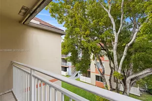 18870 NW 57th Ave, Hialeah, FL 33015 - Photo 26
