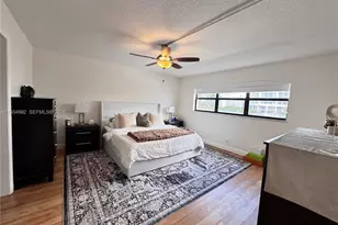 520 Orton Ave, Fort Lauderdale, FL 33304 - Photo 2