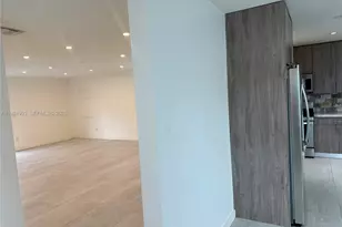 2832 SW 124th Ct, Miami, FL 33175 - Photo 8