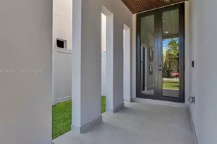 921 NE 17th Terrace, Fort Lauderdale, FL 33304 - Photo 8