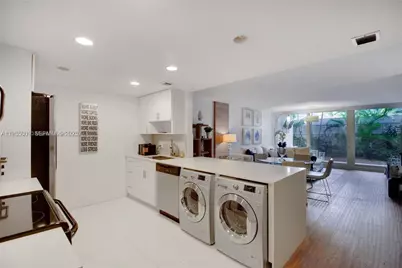 155 Ocean Lane Dr #104, Key Biscayne, FL 33149 - Photo 4