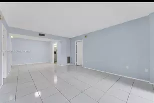 4172 Inverrary Dr, Lauderhill, FL 33319 - Photo 10