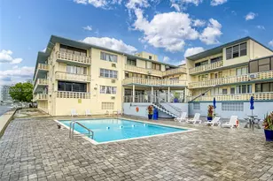 6484 Indian Creek Dr, Miami Beach, FL 33141 - Photo 10