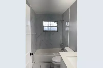 2798 NW 88th St #2798, Miami, FL 33147 - Photo 8