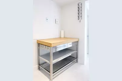 3731 N Country Club Dr #622, Aventura, FL 33180 - Photo 8