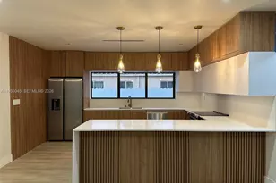 15411 NE 10th Ave, North Miami Beach, FL 33162 - Photo 6