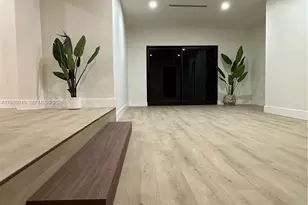 15411 NE 10th Ave, North Miami Beach, FL 33162 - Photo 12