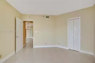 20185 E Country Club Dr, Aventura, FL 33180 - Photo 36