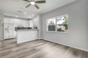 7459 NW 17th Dr, Pembroke Pines, FL 33024 - Photo 6