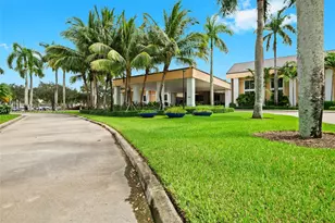 7780 Trent Dr, Tamarac, FL 33321 - Photo 26
