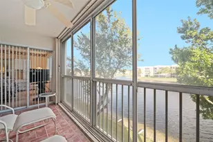 7780 Trent Dr, Tamarac, FL 33321 - Photo 24