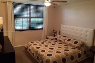 19555 E Country Club Dr, Aventura, FL 33180 - Photo 10