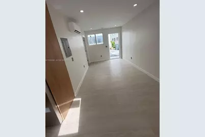 2436 SW 7th St #10, Miami, FL 33135 - Photo 2