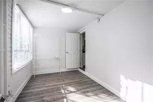 6871 Abbott Ave, Miami Beach, FL 33141 - Photo 18