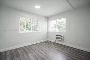 6871 Abbott Ave, Miami Beach, FL 33141 - Photo 8