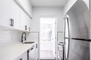 6871 Abbott Ave, Miami Beach, FL 33141 - Photo 6