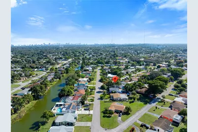 2902 SW 67th Ter, Miramar, FL 33023 - Photo 42