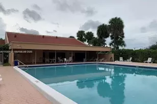 8020 Hampton Blvd, North Lauderdale, FL 33068 - Photo 18