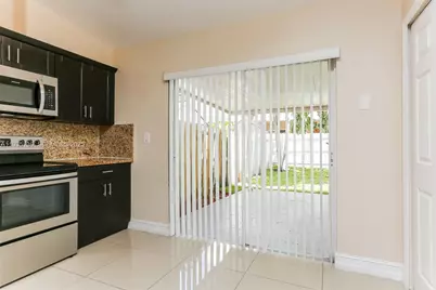 7681 NW 181st Ter, Hialeah, FL 33015 - Photo 6