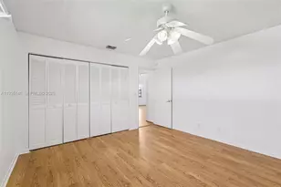 1801 W Oak Knoll Cir, Davie, FL 33324 - Photo 24