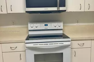 17151 NW 23rd St, Pembroke Pines, FL 33028 - Photo 6