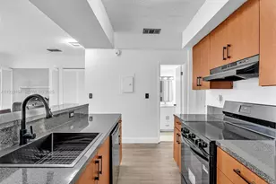 3911 SW 52nd Ave, Pembroke Park, FL 33023 - Photo 4