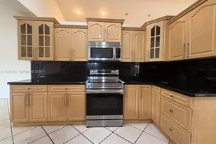 12250 SW 2nd St, Miami, FL 33184 - Photo 8