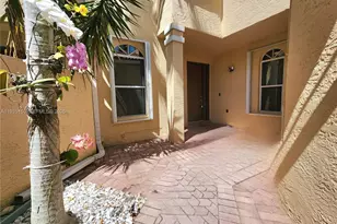 21028 NE 34th Ct, Aventura, FL 33180 - Photo 4