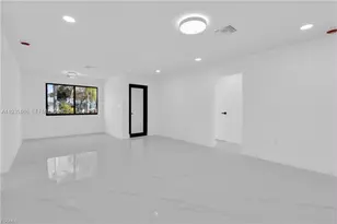 356 New York Dr, Fort Myers, FL 33905 - Photo 16