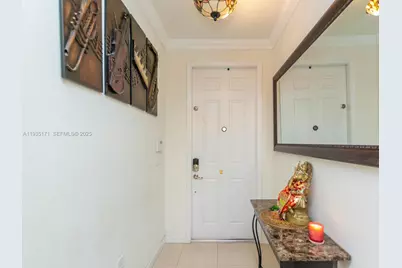 12320 S Village Cir #12320, Davie, FL 33325 - Photo 2