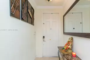 12320 S Village Cir, Davie, FL 33325 - Photo 2