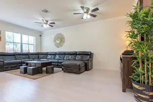 12320 S Village Cir, Davie, FL 33325 - Photo 8