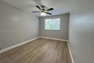 1075 Spyglass, Weston, FL 33326 - Photo 6