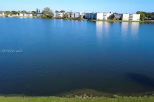 1551 NE Miami Gardens Dr, Miami, FL 33179 - Photo 2
