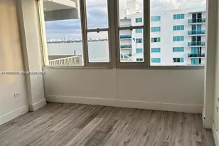 7545 E Treasure Dr, North Bay Village, FL 33141 - Photo 18