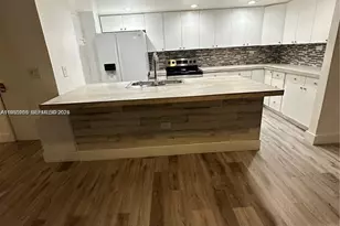 7545 E Treasure Dr, North Bay Village, FL 33141 - Photo 10