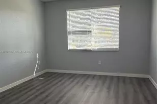 1271 NE 40th Rd, Homestead, FL 33033 - Photo 8