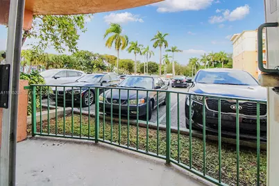 9360 Fontainebleau Blvd #101, Miami, FL 33172 - Photo 16