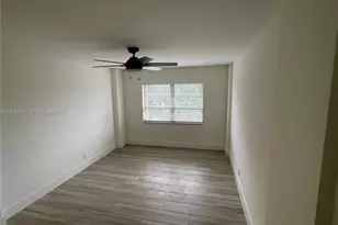 1831 NE 38th St, Oakland Park, FL 33308 - Photo 8