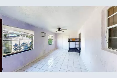 409 SW 8th Ave, Florida City, FL 33034 - Photo 24