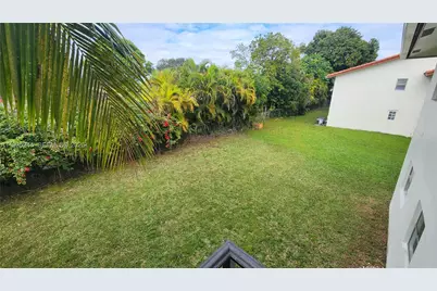 3090 Coral Springs Dr #6, Coral Springs, FL 33065 - Photo 10