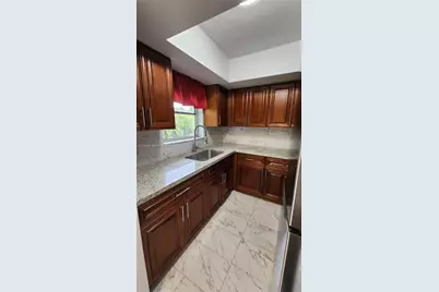 3090 Coral Springs Dr #6, Coral Springs, FL 33065 - Photo 2