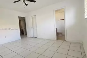 5460 W 21st Ct, Hialeah, FL 33016 - Photo 8