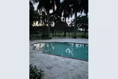 19701 SW 197th Ave, Miami, FL 33187 - Photo 6
