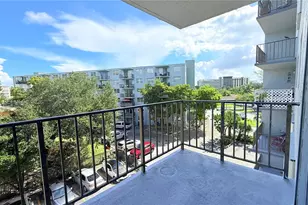 1465 NE 123rd St, North Miami, FL 33161 - Photo 10