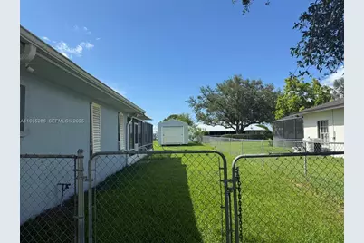 1046 Bayberry Loop, Clewiston, FL 33440 - Photo 32