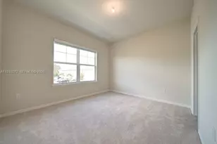 1023 Eucalyptus Dr, Hollywood, FL 33021 - Photo 16