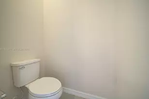 1023 Eucalyptus Dr, Hollywood, FL 33021 - Photo 26