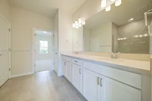 1023 Eucalyptus Dr, Hollywood, FL 33021 - Photo 28