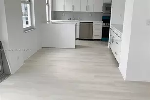 301 174th St, Sunny Isles Beach, FL 33160 - Photo 6
